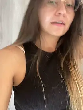 Snapshot of HelennaMoon_ chatting on 7, 12, 2024 HelennaMoon online show from 7, 12, 2024