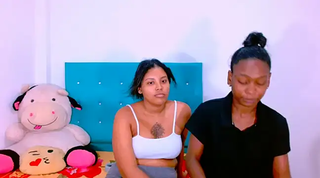 Snapshot of ladypussy69 chatting on 5, 12, 2024 ladypussy69 online show from 5, 12, 2024