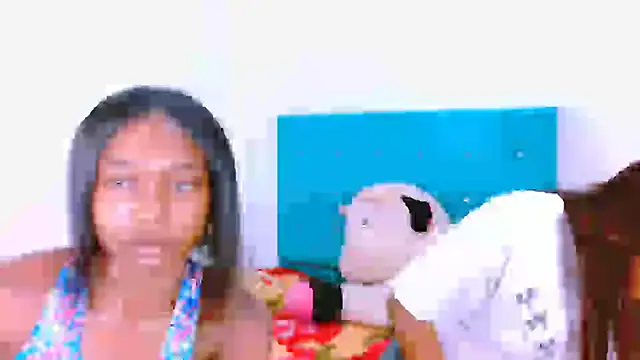 Snapshot of ladypussy69 chatting on 16, 12, 2024 ladypussy69 online show from 16, 12, 2024