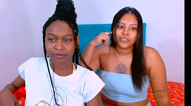 Snapshot of ladypussy69 chatting on 7, 2, 2025 ladypussy69 online show from 7, 2, 2025