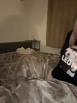 NANAchan R online show from 27, 2, 2026