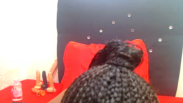 Snapshot of VANESAAMBER23 chatting on 7, 3, 2025 VANESAAMBER23 online show from 7, 3, 2025