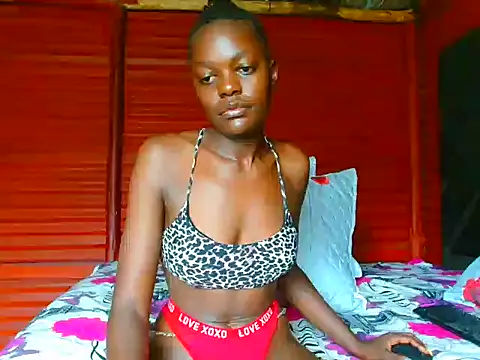 Snapshot of VANESAAMBER23 chatting on 18, 11, 2025 VANESAAMBER23 online show from 18, 11, 2025