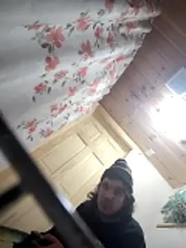 Lilsmokeshow017 online show from 20, 12, 2025