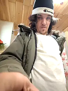 Lilsmokeshow017 online show from 18, 3, 2026