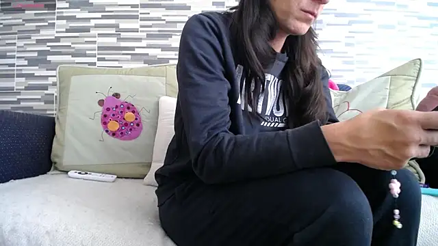 Snapshot of VioletaGomezCo chatting on 7, 7, 2026 VioletaGomezCo online show from 7, 7, 2026