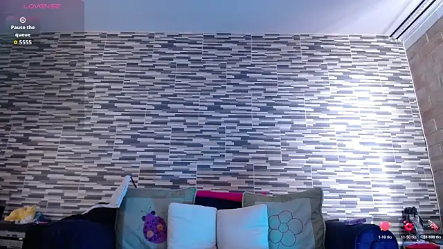 Snapshot of VioletaGomezCo chatting on 28, 7, 2026 VioletaGomezCo online show from 28, 7, 2026