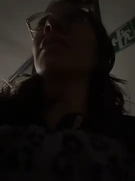 karlamorris  online show from 14, 6, 2026
