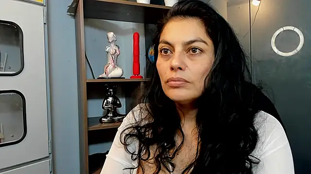 Snapshot of Lust_Mom41 chatting on 6, 12, 2024 Lust Mom41 online show from 6, 12, 2024