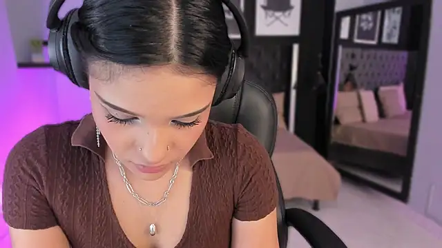 renee shelby  online show from 14, 3, 2026