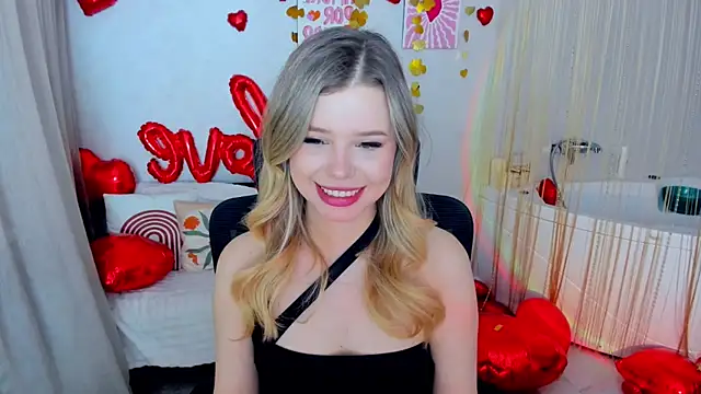 FollowLovee online show from 8, 2, 2026