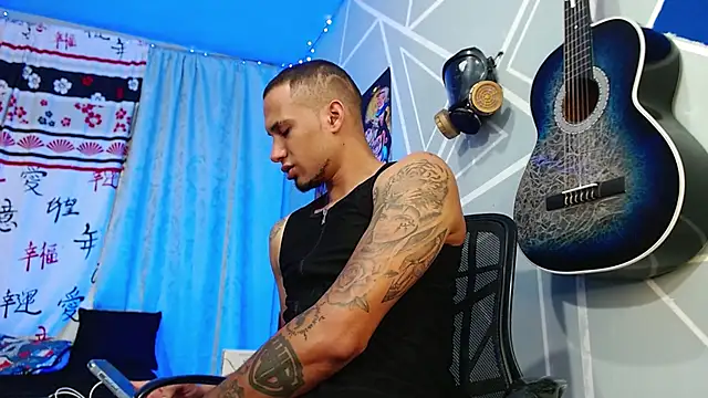 Snapshot of MagnusFrost chatting on 18, 3, 2025 MagnusFrost online show from 18, 3, 2025