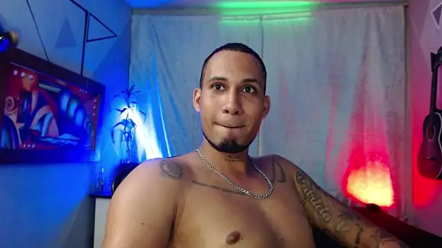 Snapshot of MagnusFrost chatting on 3, 2, 2026 MagnusFrost online show from 3, 2, 2026