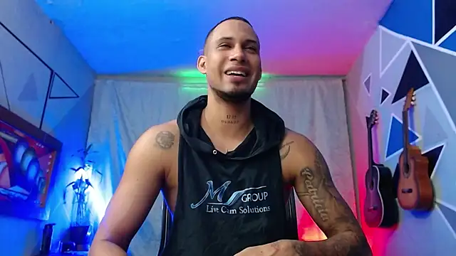 Snapshot of MagnusFrost chatting on 7, 2, 2026 MagnusFrost online show from 7, 2, 2026