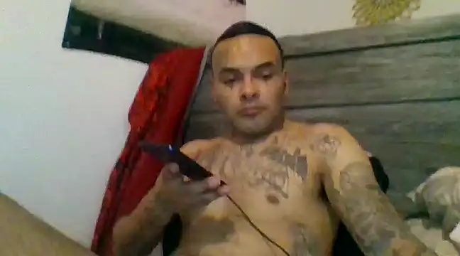 Snapshot of Houstonslong1 chatting on 27, 1, 2025 Houstonslong1 online show from 27, 1, 2025