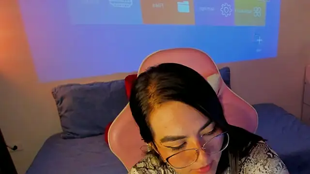 Sofi Martinezz0 online show from 17, 9, 2025