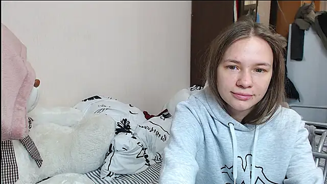 Snapshot of leila_bambi_ chatting on 23, 12, 2024 leila bambi  online show from 23, 12, 2024