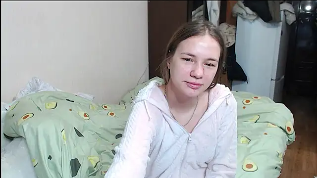 Snapshot of leila_bambi_ chatting on 12, 1, 2025 leila bambi  online show from 12, 1, 2025