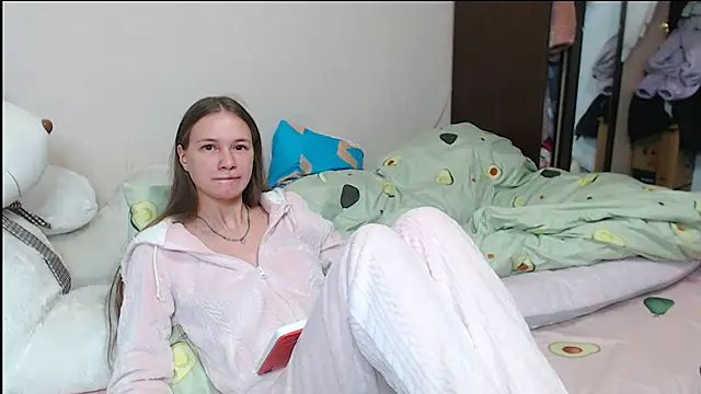 Snapshot of leila_bambi_ chatting on 22, 1, 2025 leila bambi  online show from 22, 1, 2025