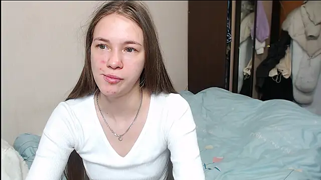 Snapshot of leila_bambi_ chatting on 5, 2, 2025 leila bambi  online show from 5, 2, 2025