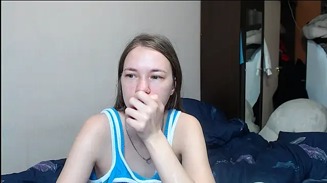 Snapshot of leila_bambi_ chatting on 21, 2, 2025 leila bambi  online show from 21, 2, 2025