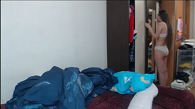 Snapshot of leila_bambi_ chatting on 14, 3, 2025 leila bambi  online show from 14, 3, 2025