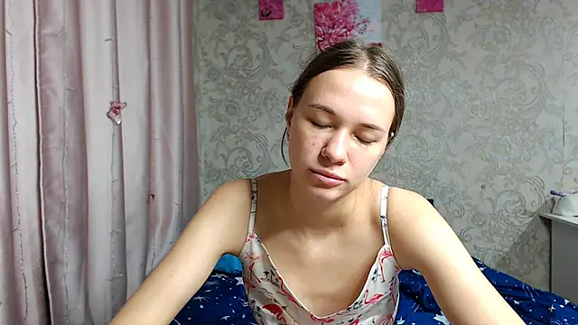 Snapshot of leila_bambi_ chatting on 28, 9, 2025 leila bambi  online show from 28, 9, 2025