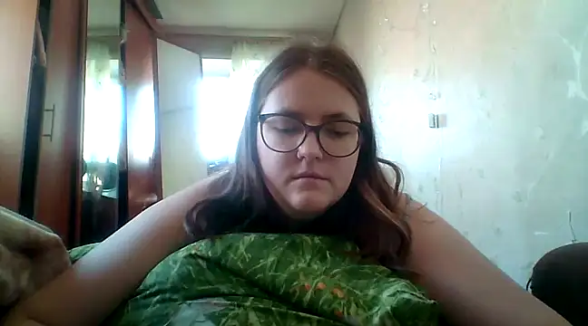 Snapshot of DesireMelissa chatting on 25, 2, 2025 DesireMelissa online show from 25, 2, 2025