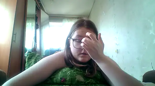 Snapshot of DesireMelissa chatting on 13, 3, 2025 DesireMelissa online show from 13, 3, 2025