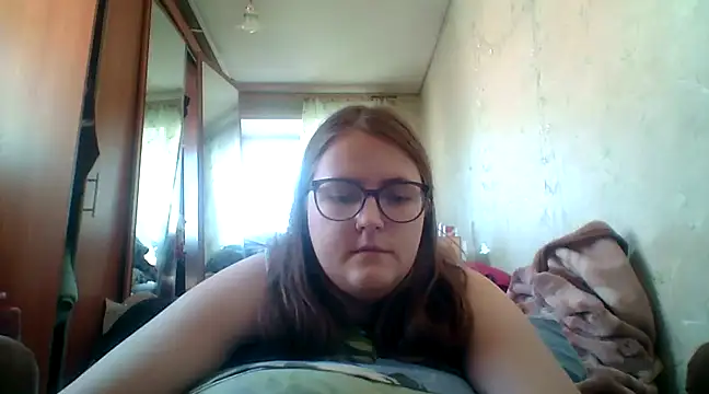 Snapshot of DesireMelissa chatting on 18, 3, 2025 DesireMelissa online show from 18, 3, 2025