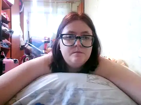 Snapshot of DesireMelissa chatting on 24, 10, 2025 DesireMelissa online show from 24, 10, 2025