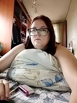 Snapshot of DesireMelissa chatting on 27, 10, 2025 DesireMelissa online show from 27, 10, 2025