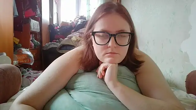 Snapshot of DesireMelissa chatting on 21, 11, 2025 DesireMelissa online show from 21, 11, 2025