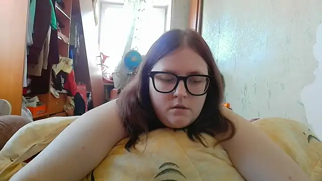 Snapshot of DesireMelissa chatting on 8, 3, 2026 DesireMelissa online show from 8, 3, 2026