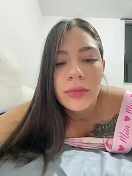 Latina vanessa online show from 19, 12, 2025