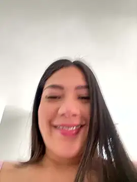 Latina vanessa online show from 11, 1, 2026
