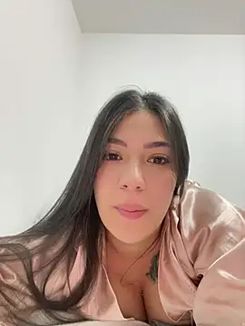 Latina vanessa online show from 13, 2, 2026