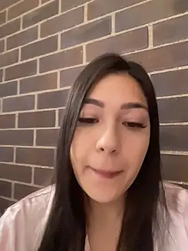 Snapshot of Latina_vanessa chatting on 7, 5, 2026 Latina vanessa online show from 7, 5, 2026