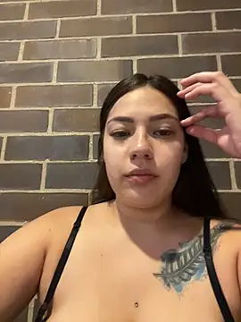 Snapshot of Latina_vanessa chatting on 31, 5, 2026 Latina vanessa online show from 31, 5, 2026