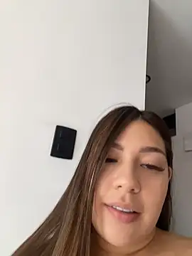 Snapshot of Latina_vanessa chatting on 17, 6, 2026 Latina vanessa online show from 17, 6, 2026