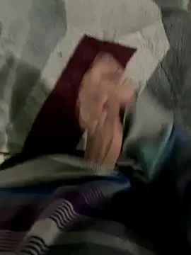 Snapshot of noovin20cm chatting on 20, 10, 2025 noovin20cm online show from 20, 10, 2025