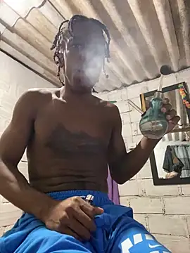 Snapshot of Larry-n-clouds chatting on 22, 11, 2025 Larry-n-clouds online show from 22, 11, 2025