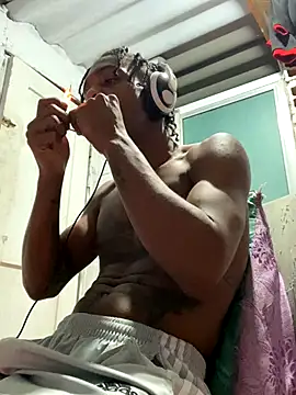 Snapshot of Larry-n-clouds chatting on 23, 11, 2025 Larry-n-clouds online show from 23, 11, 2025