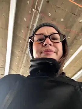 RinaCat online show from 9, 11, 2025