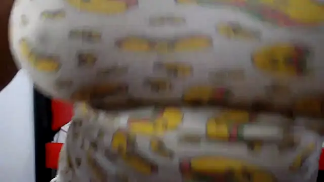 Sweettei online show from 18, 10, 2025