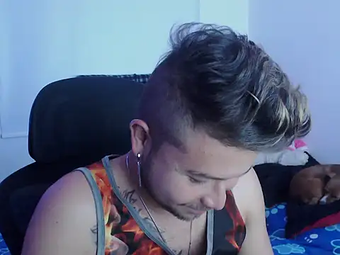 Snapshot of JOHANLEON1 chatting on 17, 9, 2025 JOHANLEON1 online show from 17, 9, 2025