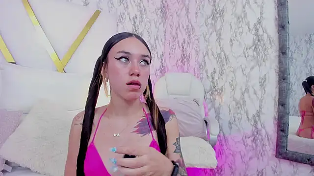 Snapshot of Athziry_ chatting on 23, 1, 2025 Athziry online show from 23, 1, 2025