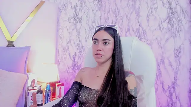 Snapshot of Athziry_ chatting on 25, 1, 2025 Athziry online show from 25, 1, 2025