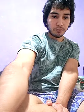 Snapshot of X_xtomas_x chatting on 8, 5, 2026 X xtomas x online show from 8, 5, 2026