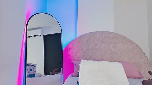 Snapshot of sh_malala chatting on 24, 11, 2025 sh malala online show from 24, 11, 2025